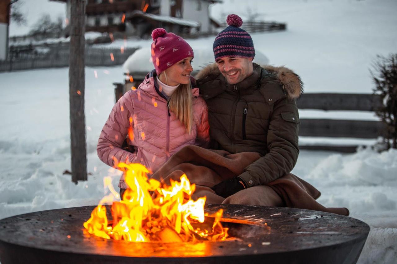 Hotel Barbarahof Saalbach, Inkl Jokercard ภายนอก รูปภาพ