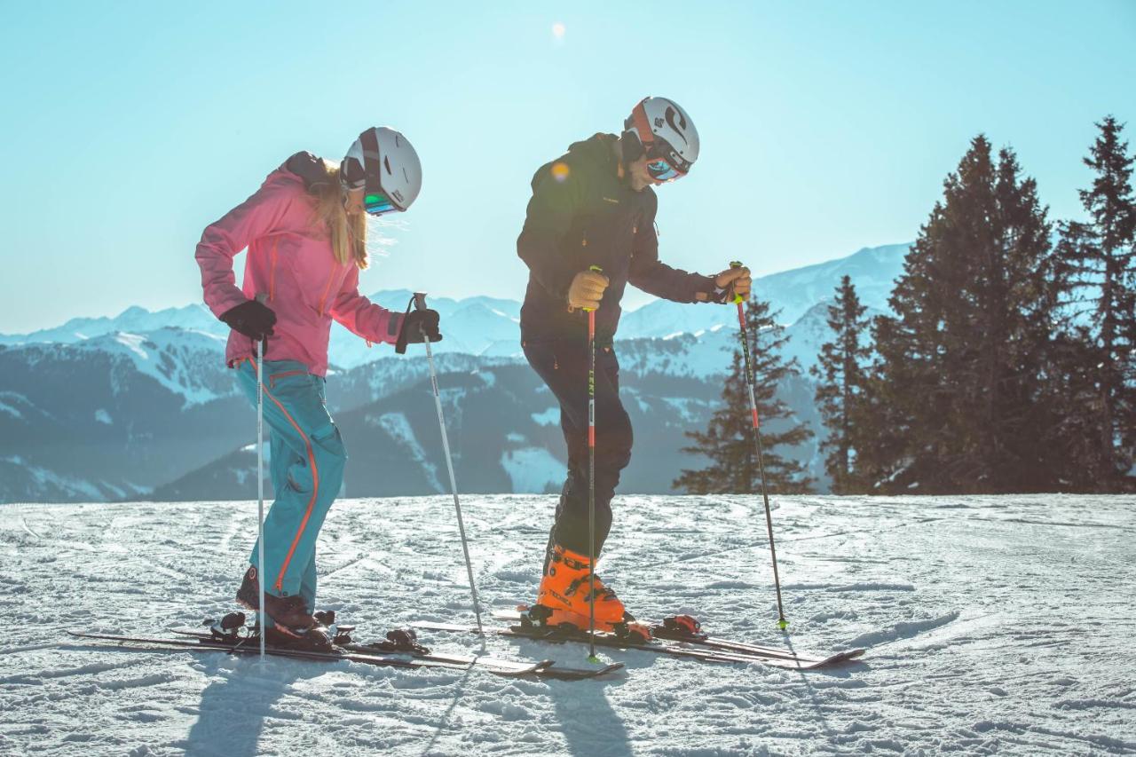 Hotel Barbarahof Saalbach, Inkl Jokercard ภายนอก รูปภาพ