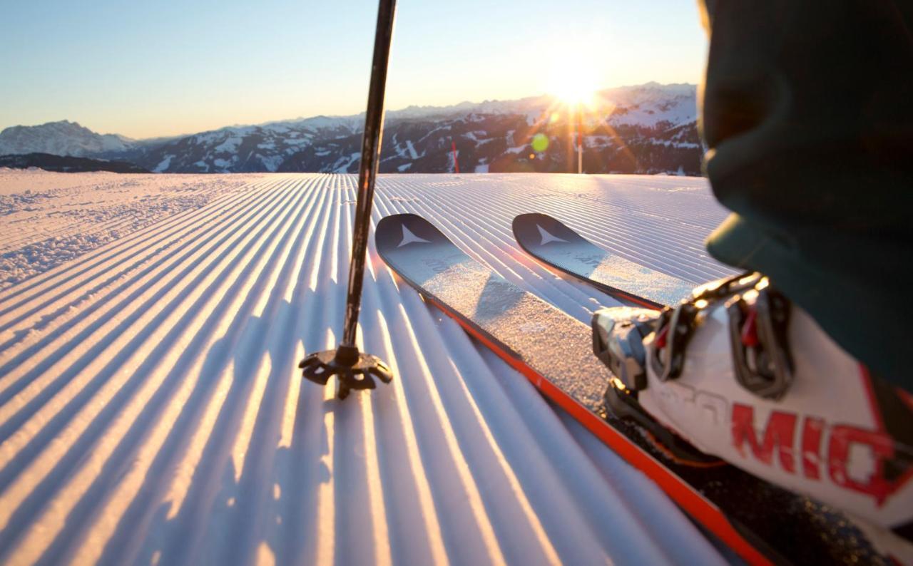 Hotel Barbarahof Saalbach, Inkl Jokercard ภายนอก รูปภาพ